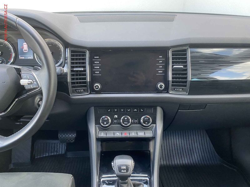 Škoda Kodiaq (2020) 2.0 TDi 4x4, ČR, Style, DSG - fotka 22 z 24