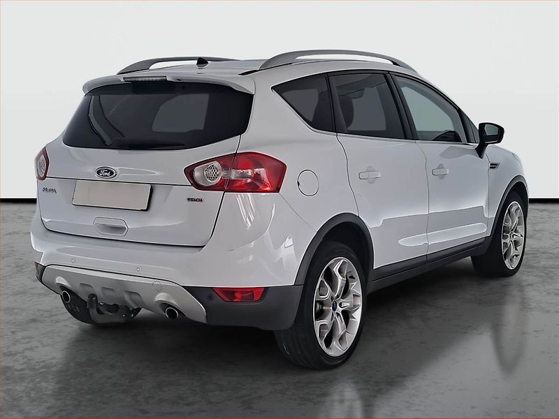 Ford Kuga (2010) 2.0 TDCi - fotka 5 z 17