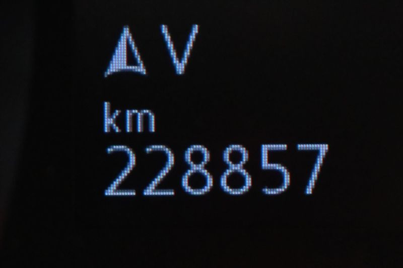 Volkswagen Golf 1,6 TDI 81kW Allstar Záruka až - fotka 17 z 30