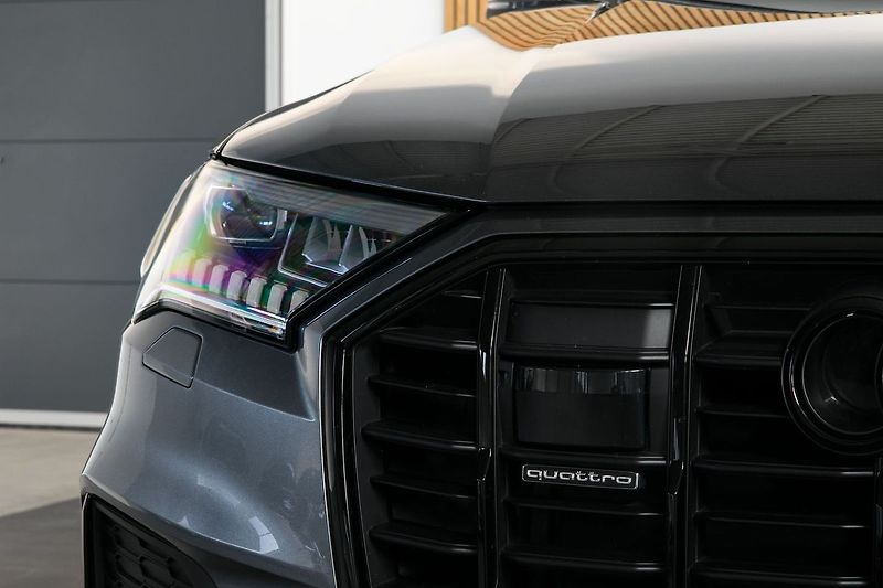 Audi Q7 3.0TDI 210kW S-Line 7míst Weba - fotka 8 z 42