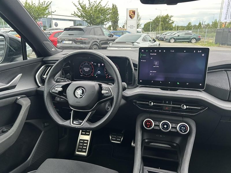 Škoda Kodiaq 2,0TDi 142kW SPORTLINE DSG 4x4 - fotka 19 z 22