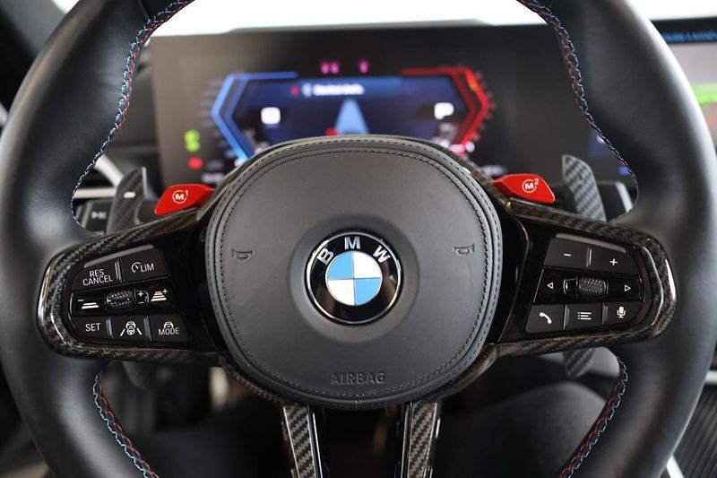 BMW M3 Competition xDrive Sedan - fotka 31 z 31