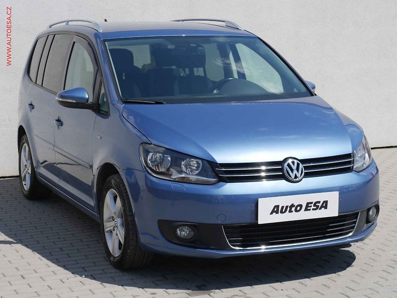 Volkswagen Touran (2013) 2.0 TDI, Xenon, webasto - fotografie inzerátu