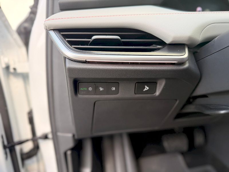 Škoda Elroq (2025) 85, 82 KWH 210 KW - fotka 22 z 38