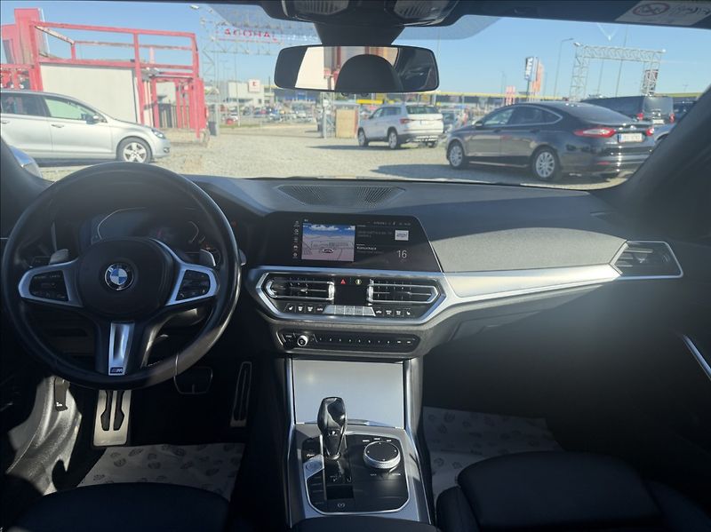 BMW Řada 3 2,0 330i, M-sport,X-drive,CZ, - fotka 15 z 33