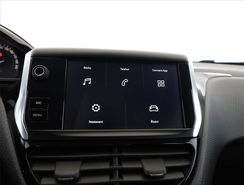Peugeot 2008 (2019) 1.2 PureTech, ČR,1.maj - fotka 13 z 16
