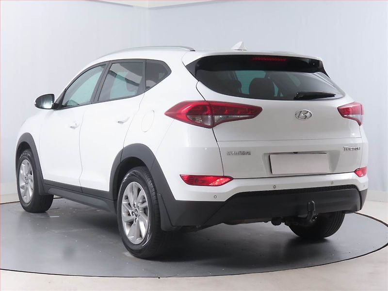 Hyundai Tucson (2017) 1.7 CRDi, Kůže, Navi, Tempomat - fotka 4 z 17