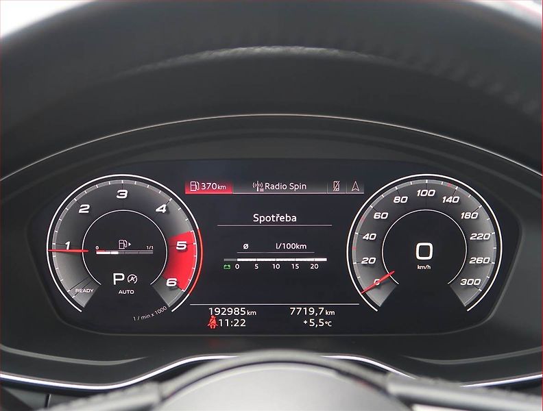 Peugeot 5008 (2018) 2.0 BlueHDi, Kůže, Navi - fotka 8 z 20