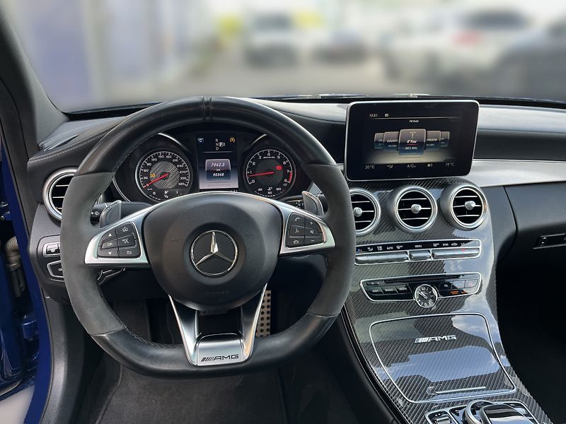 Mercedes-Benz Třídy C Třída Mercedes-AMG C 63 - fotka 11 z 18