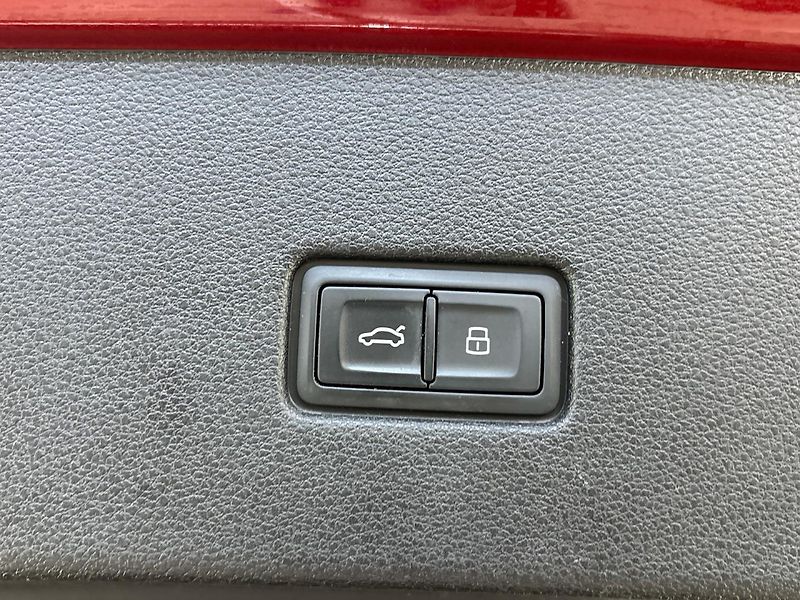 Audi SQ8 SUV 0 - fotka 30 z 31