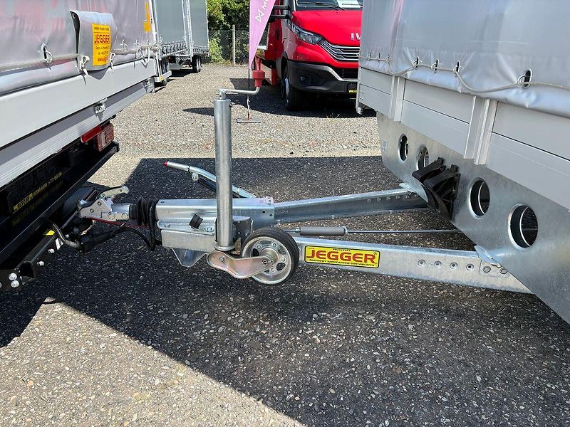 Iveco Daily (2026) 3.0 Hi-matic, souprava 25EP - fotka 11 z 33