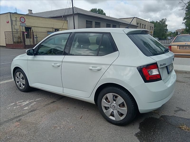 Škoda Fabia 1,2 TSi  Cool edition - fotka 7 z 21