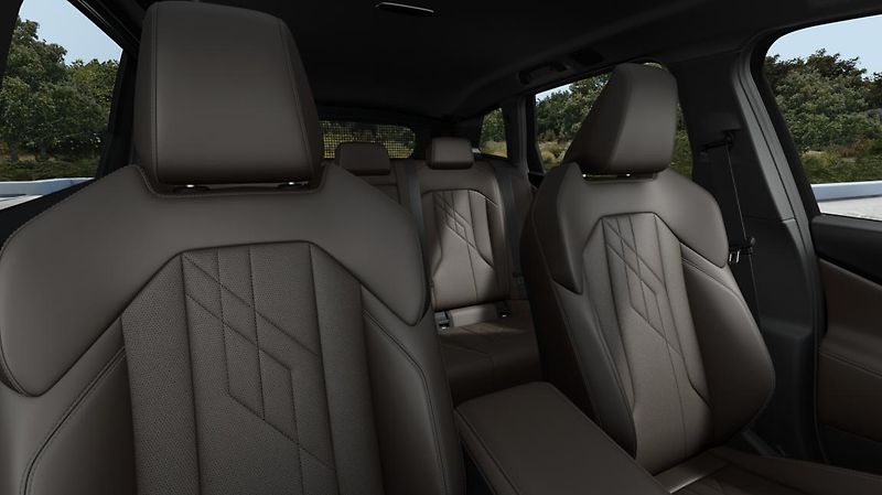 BMW X3 30e xDrive - fotka 11 z 14