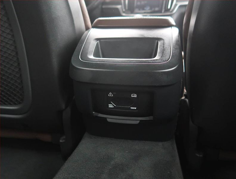 Volvo V90 (2019) Cross Country - fotka 28 z 29