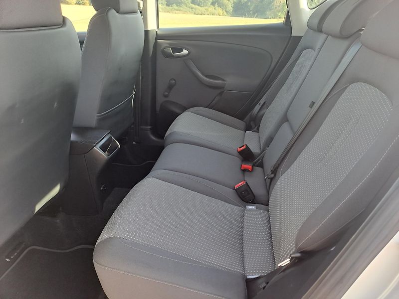 Seat Altea (2011) 1.2 TSi PĚKNÝ STAV, TAŽNÉ - fotka 15 z 29