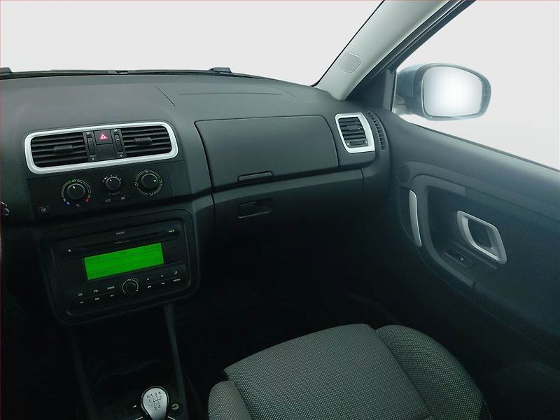 Škoda Fabia (2007) Sport 1.2, nová STK - fotka 8 z 15