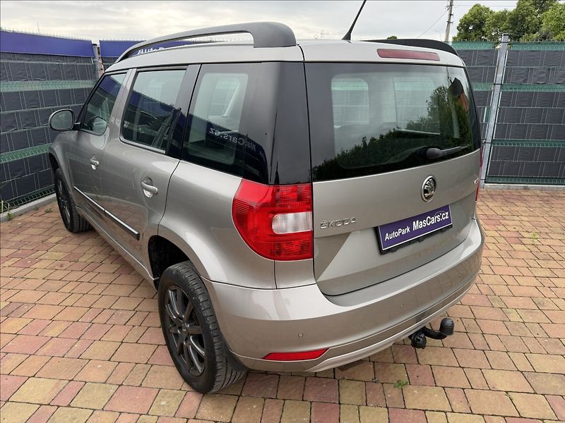 Škoda Yeti 1.2 TSI Active - fotka 6 z 17