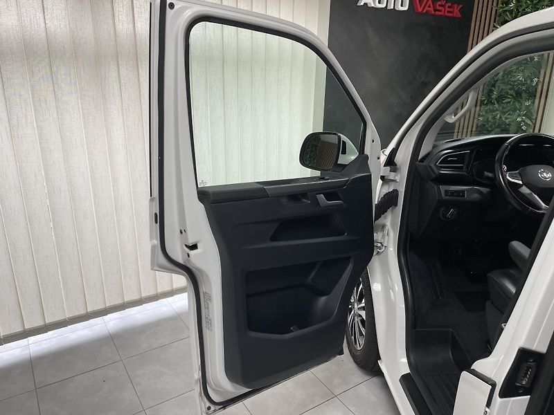 Volkswagen Multivan 2.0TDi 4x4 DSG ČR 1.MAJ TOP ! - fotka 22 z 40