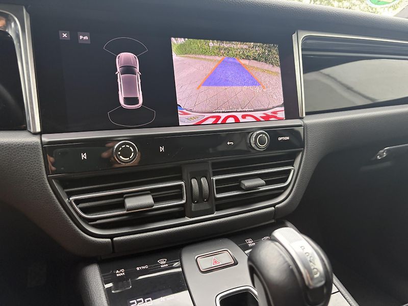 Porsche Macan (2023) S 280KW PDK*CAM*CHRONO*NAVI* - fotka 17 z 29