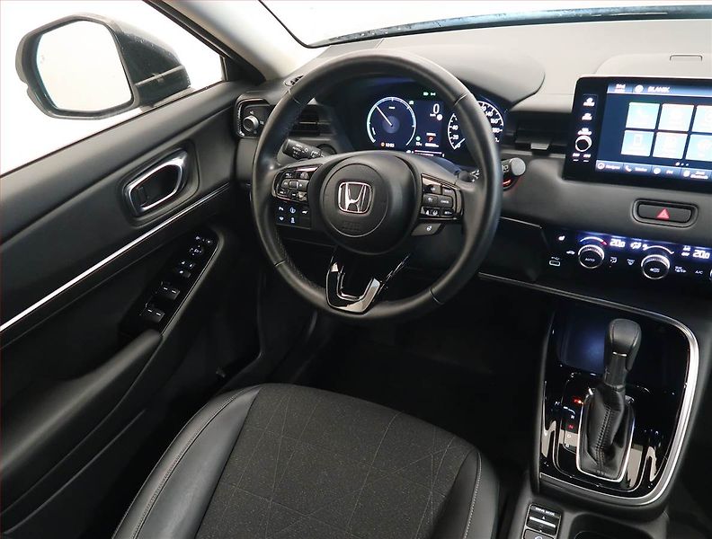 Honda HR-V (2022) e:HEV 1.5 i-MMD - fotka 7 z 19