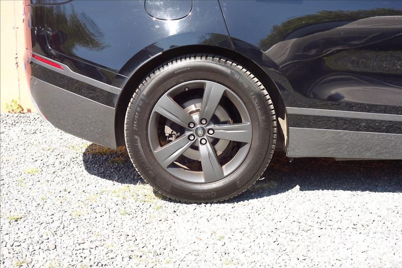 Land Rover Range Rover Velar 3,0 d,SERVIS.KN.,RDYNAMIC,AWD. - fotka 9 z 49