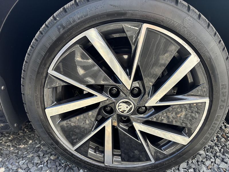 Škoda Octavia (2024) 2.0TDI, 110kW, DSG, SPORT Line - fotka 19 z 21