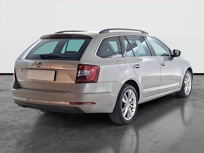 Škoda Octavia (2018) 1.8 TSI, Automat, Tempomat - fotka 5 z 21