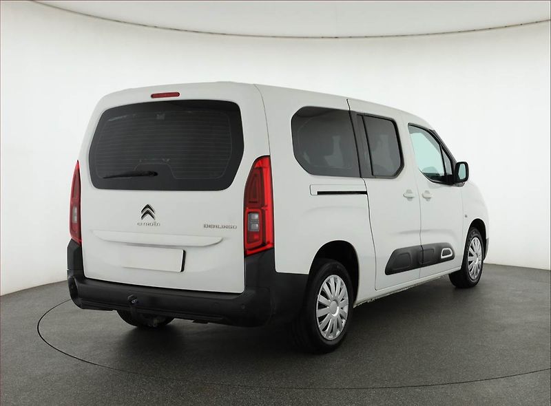 Citroën Berlingo (2021) Maxi Feel 1.5 BlueHDi, 5Míst - fotka 5 z 14