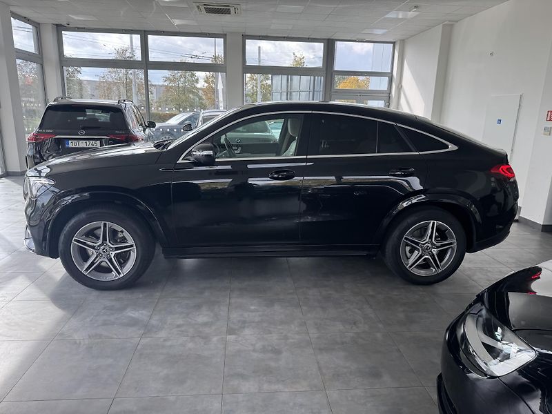 Mercedes-Benz GLE (2022) 300d 4 MATIC AMG  - fotka 4 z 39