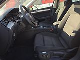 Volkswagen Passat Variant (2016) 2,0TDi 4x4 i na splátky VŠEM - náhled 9
