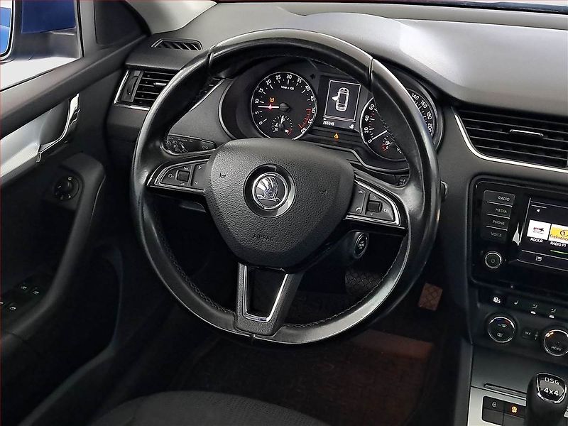 Škoda Octavia (2016) 2.0 TDI, 4X4, Automat - fotka 14 z 17