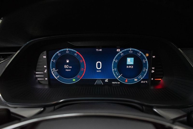 Škoda Octavia 2.0 TDI STYLE*KESSY*DPH*ČR 1.M - fotka 19 z 41