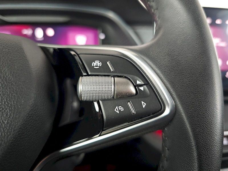 Škoda Octavia (2025) COMBI 1.5TSi DSG TOP SELECTION - fotka 10 z 35