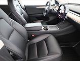 Tesla Model Y (2022) Long Range AWD 75kWh, SoH 97% - náhled 7