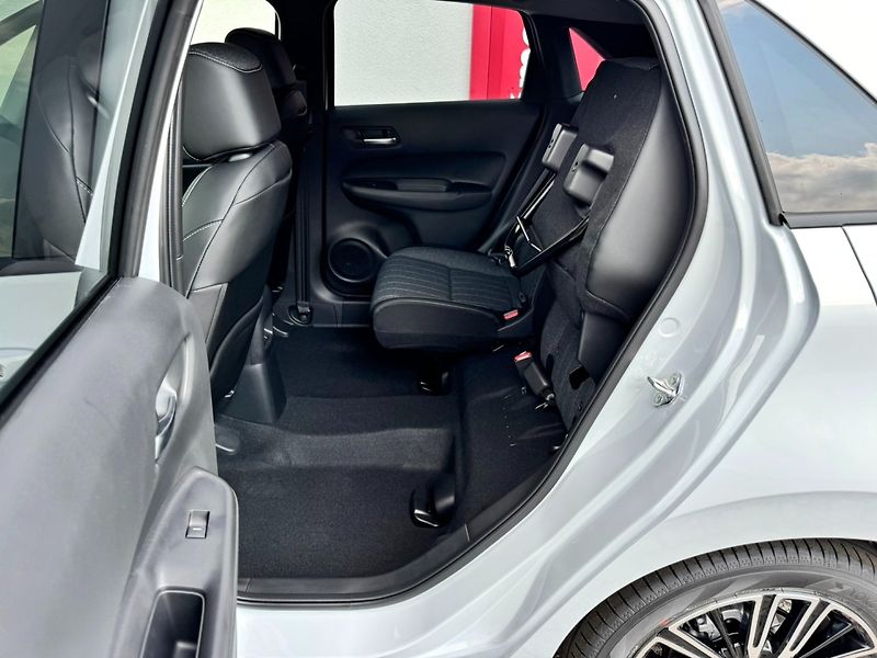 Honda Jazz (2026) 1.5 e:HEV ADVANCE SKLADEM - fotka 24 z 37
