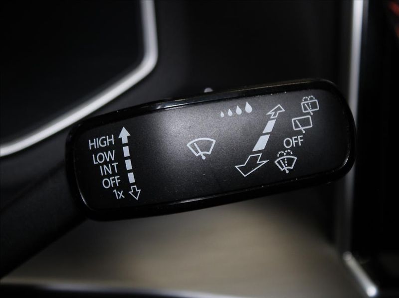 Seat Tarraco 2,0 TSi 140kW 4x4 FR Záruka ČR - fotka 21 z 28