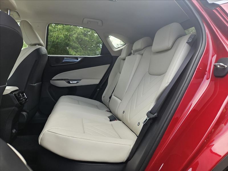 Lexus NX 450h plus 2,5 Prestige  NX - fotka 11 z 15