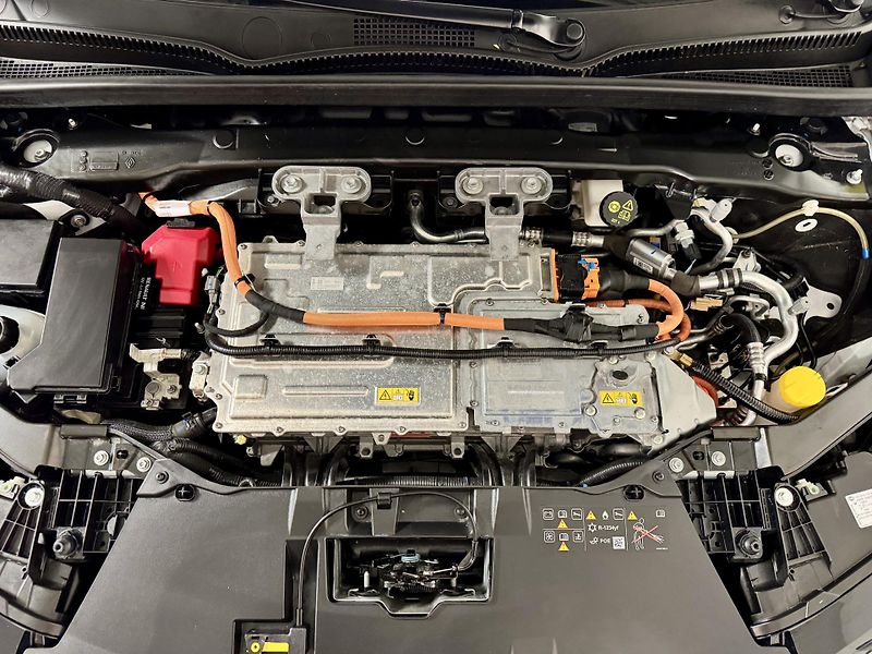 Renault Mégane (2023) E TECH Evolution EV60 1MAJITEL - fotka 17 z 40