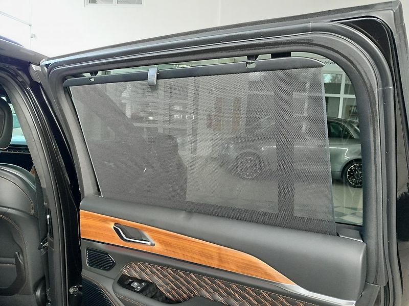 Jeep Grand Cherokee (2025) L 3,6 V6 Summit Reserve 7 míst - fotka 23 z 64