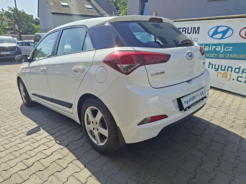 Hyundai i20 1.3-KLIMA-ALU-CENTRÁL-ISOFIX - fotka 5 z 10