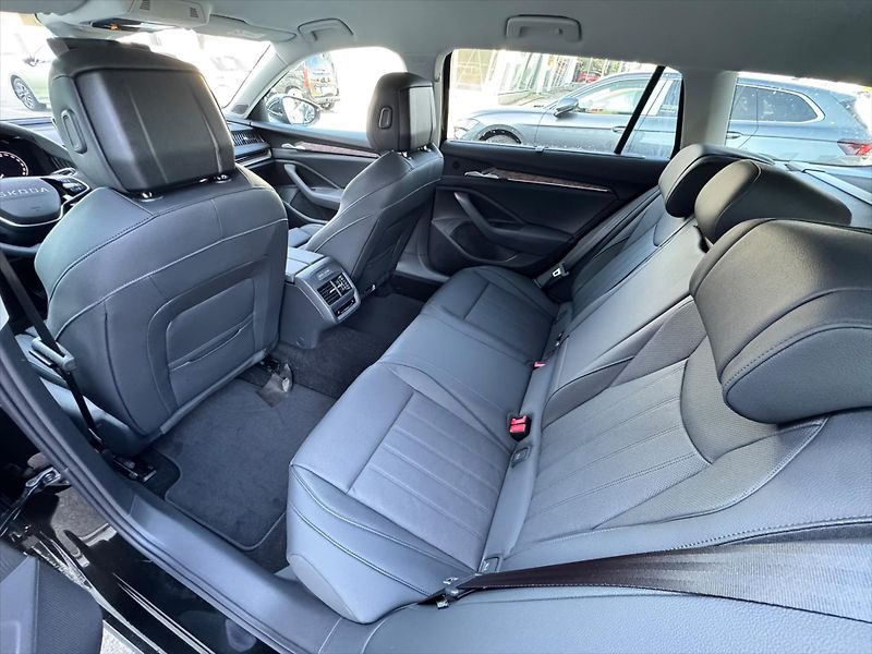 Škoda Superb (2026) 2,0 TDI 110 kW  L&K - fotka 10 z 11