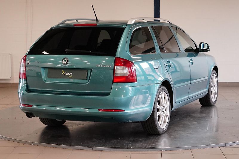 Škoda Octavia - fotka 2 z 20