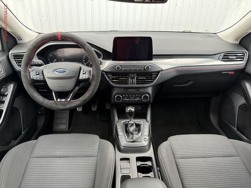 Ford Focus (2019) 2.0EB, ČR, AC, navi - fotka 8 z 18