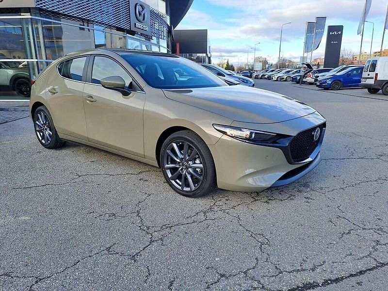 Mazda 3 (2025) 2.5L e-SKYACTIV G 103 kW - fotka 8 z 18