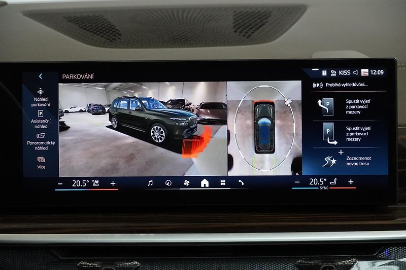 BMW X7 Xdrive40d,ČR,DPH,NZ.TOP,Tažné - fotka 30 z 45