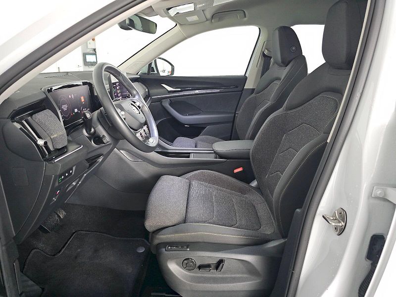 Škoda Kodiaq (2024) 2.0TDi 142kW 4x4 SELECTION 7S - fotka 6 z 30