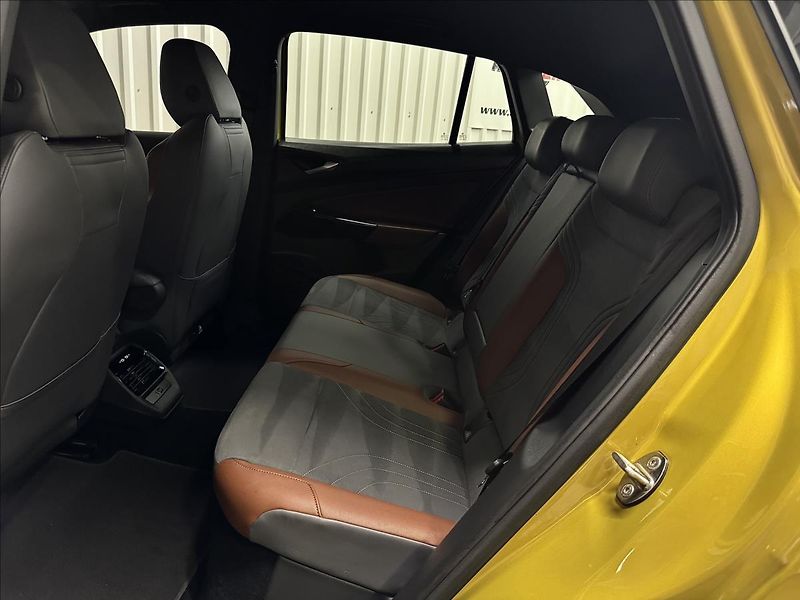 Volkswagen ID.4 150kW 1ST PRO PERFORMANCE - fotka 31 z 40