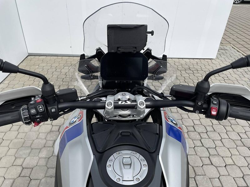 BMW (2026) R 1300 GS - fotka 13 z 15