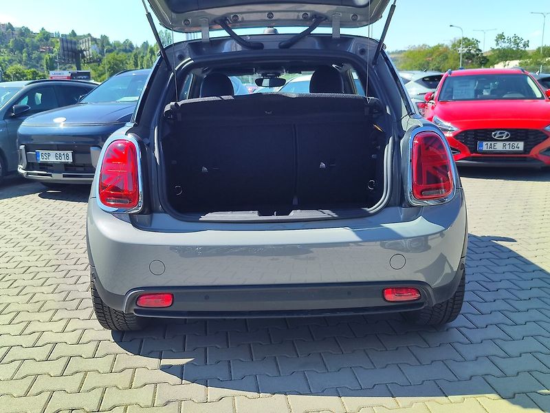 Mini Ostatní EV/135kW COOPER SE AT - fotka 9 z 27