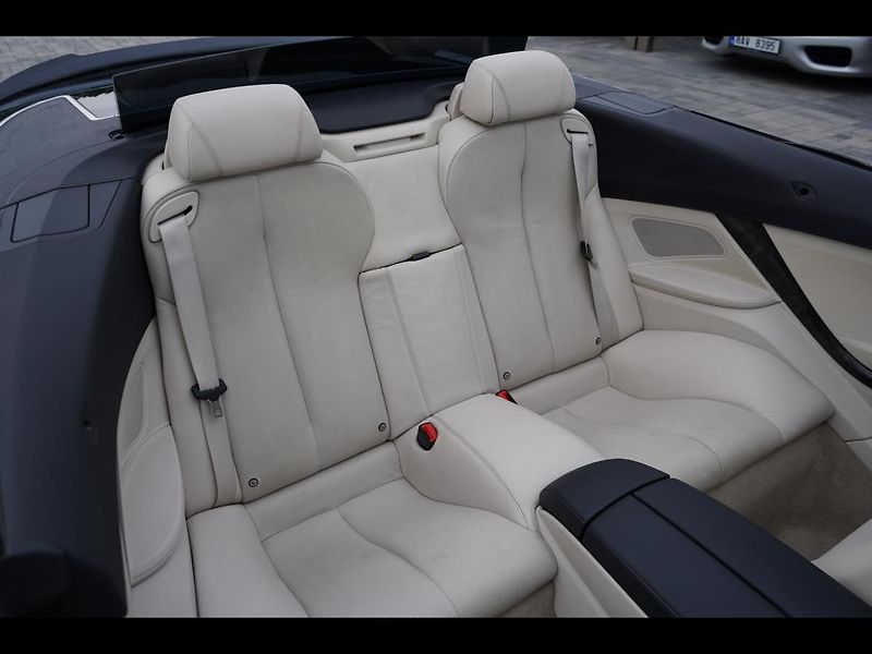 BMW Řada 6 650i xDrive, cabrio, 405PS - fotka 38 z 69